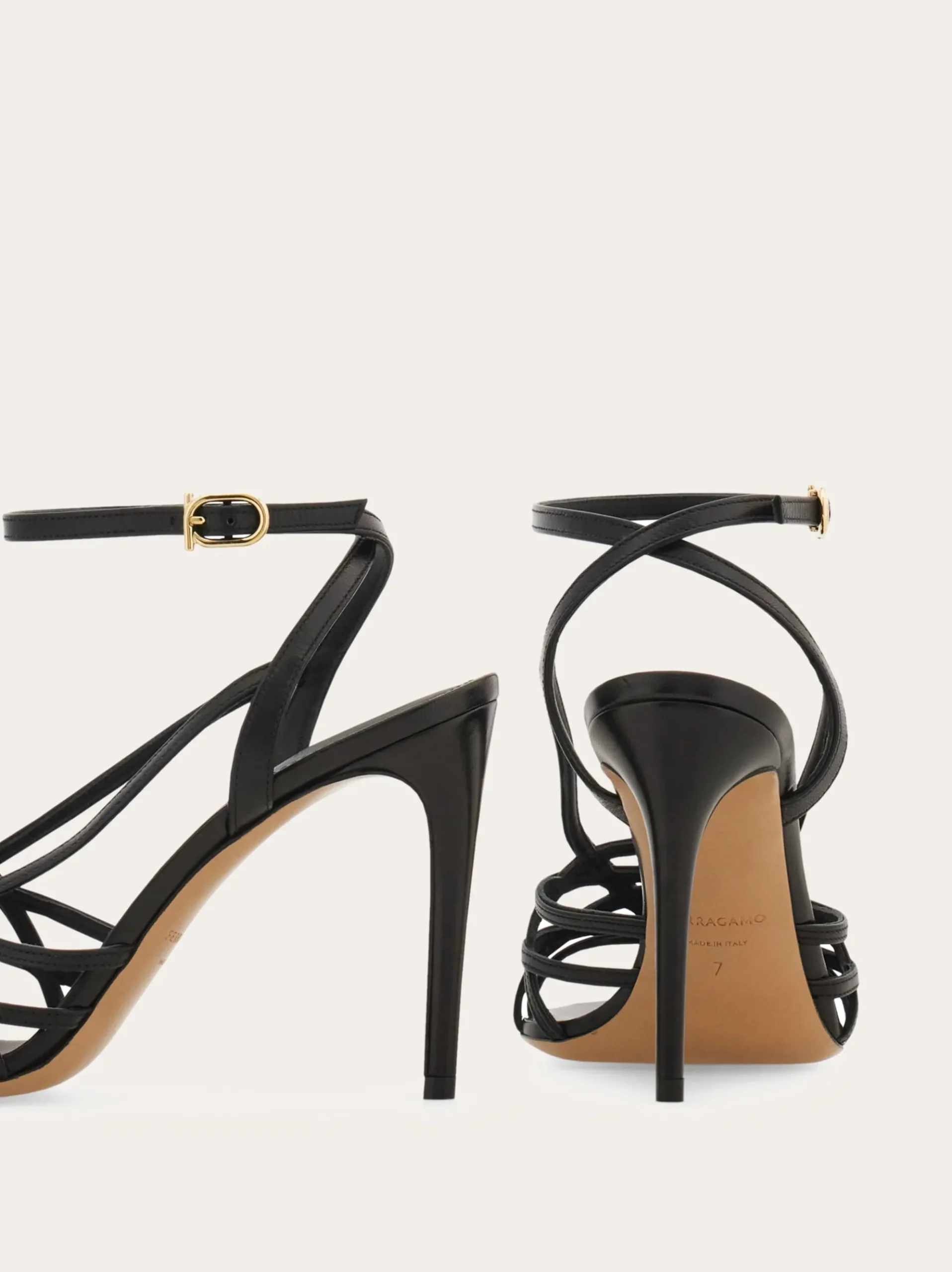 Strappy sandal - Women