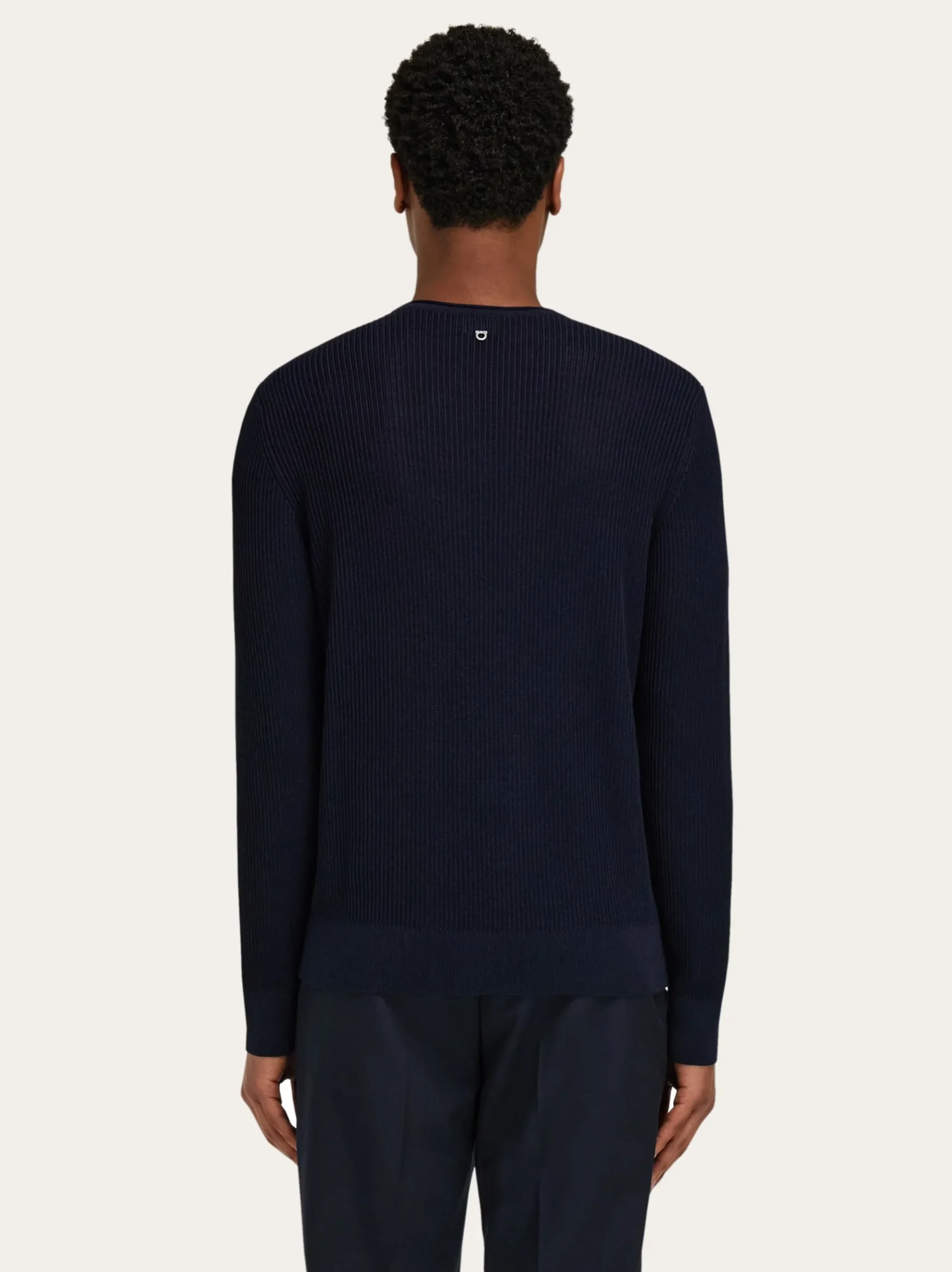 V-neck sweater - Men