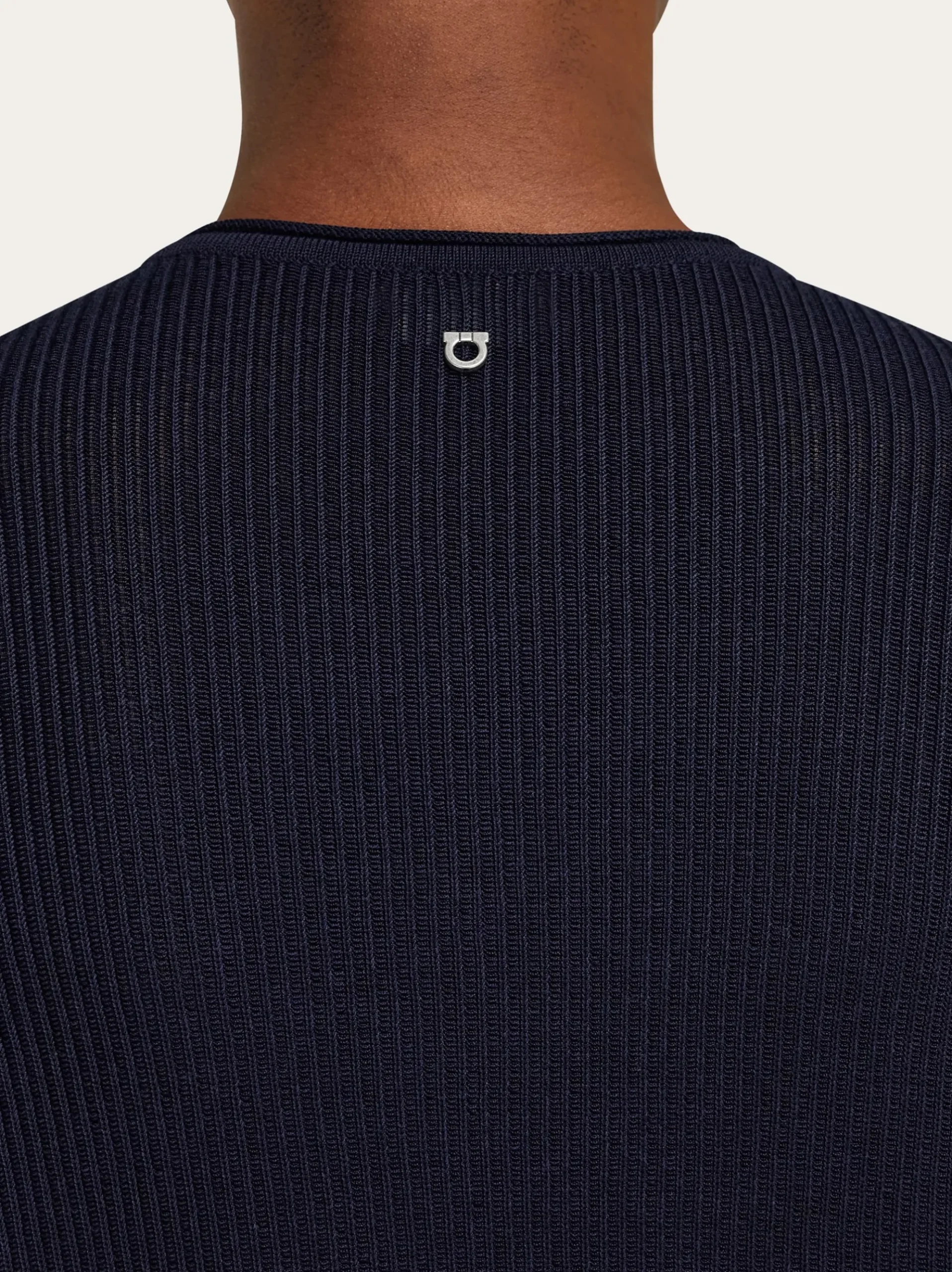 V-neck sweater - Men