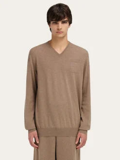 V-neck sweater with pocket detail - Men