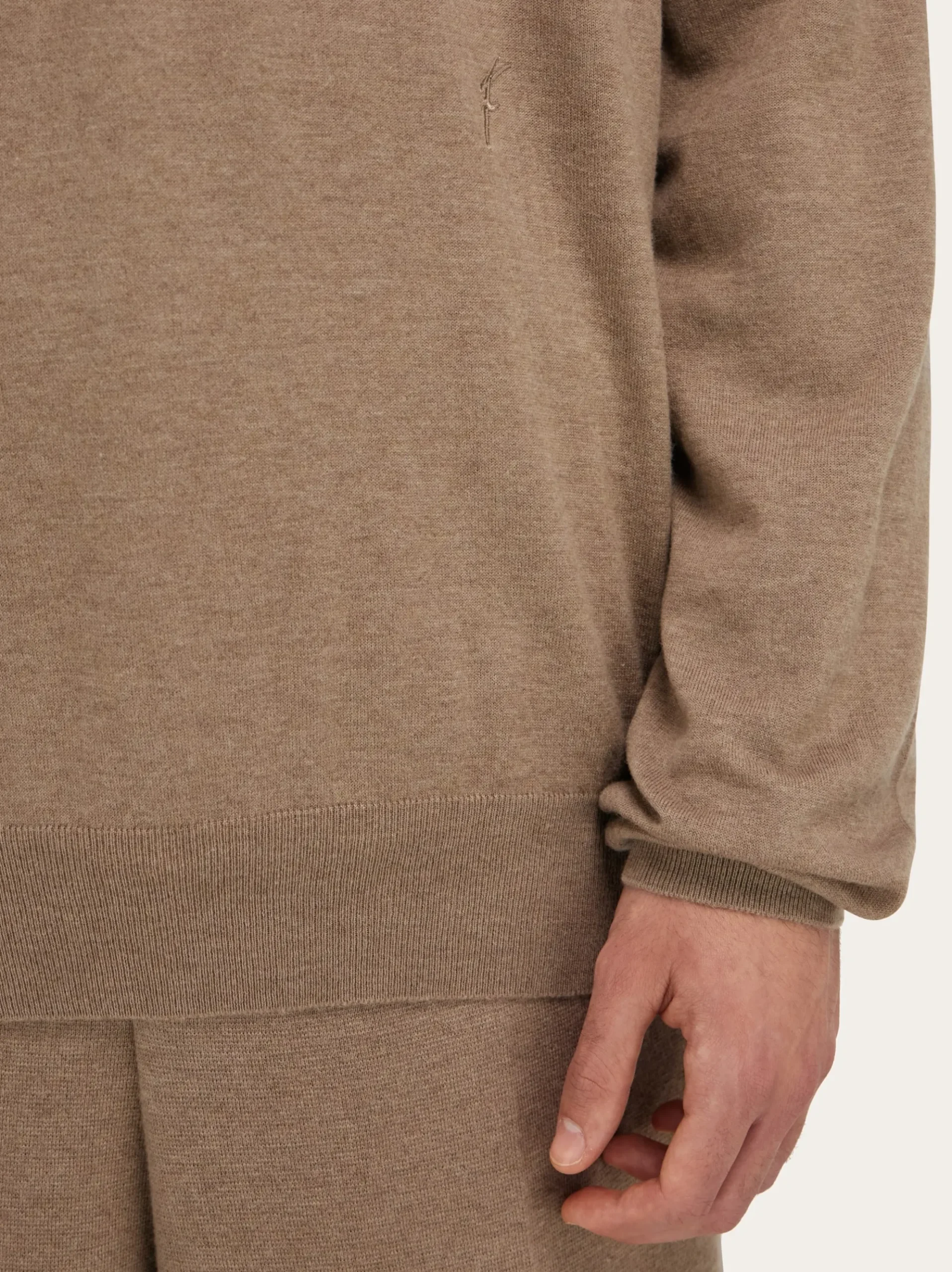 V-neck sweater with pocket detail - Men