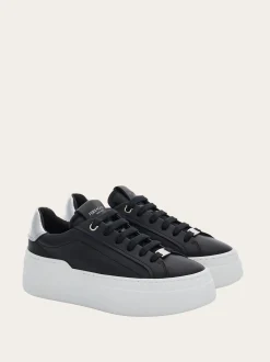 Wedge sneaker - Women